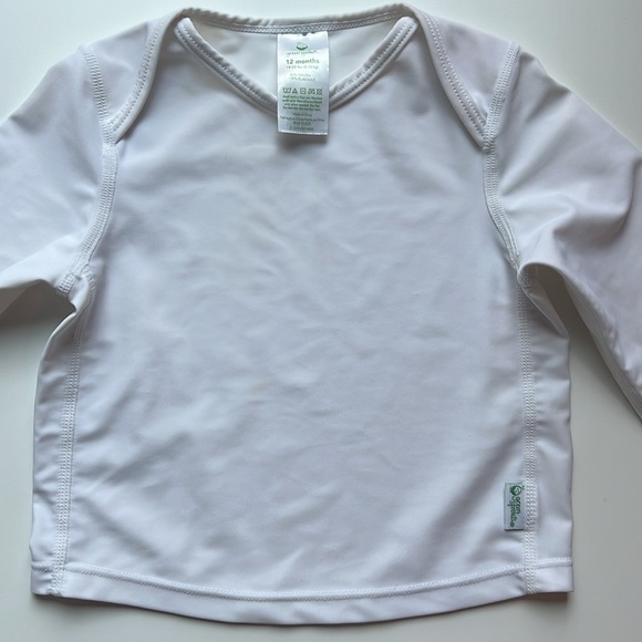 Bundle of i play. by green sprouts Easy-on Rash Guard Shirts - 12 Months - Picture 8 of 11